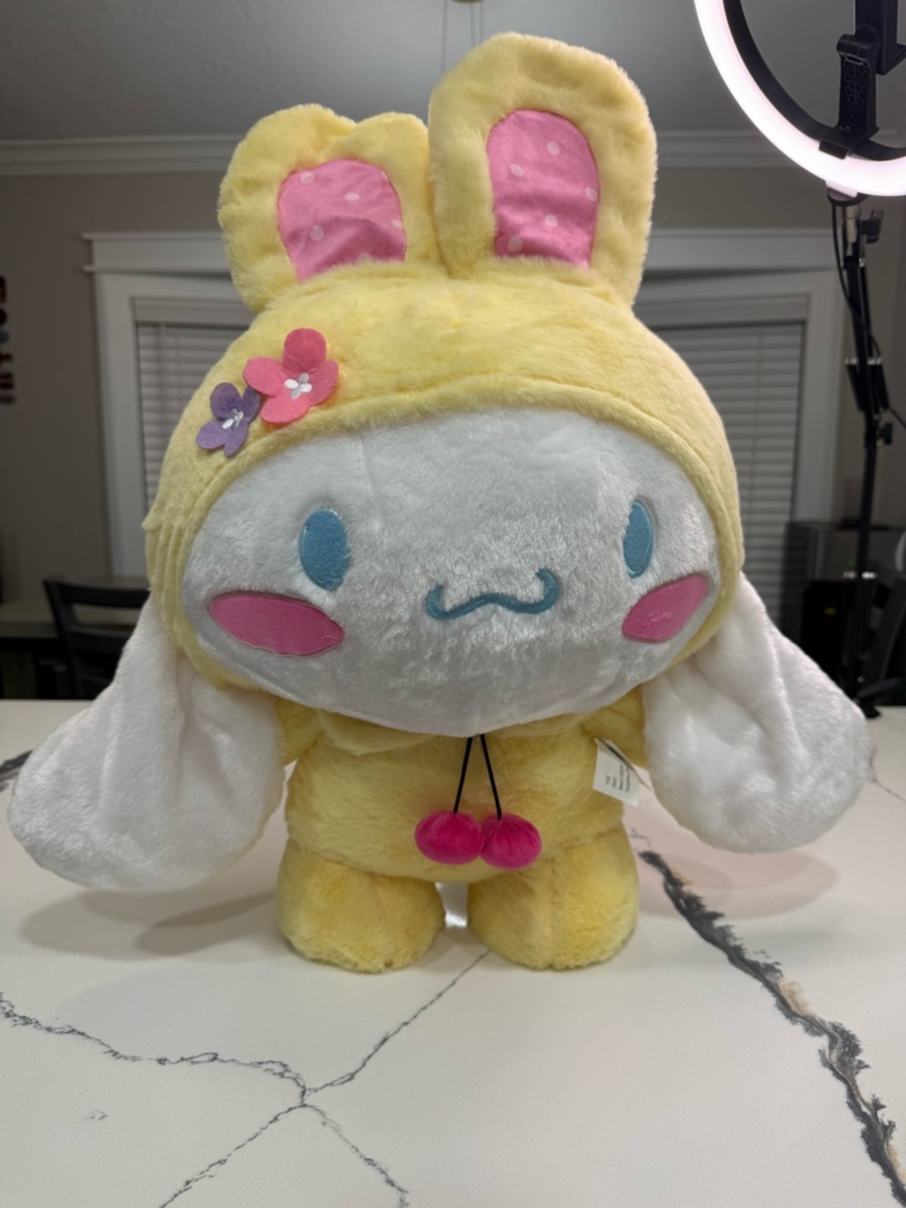 Cinnamoroll Easter Greeter Sanrio